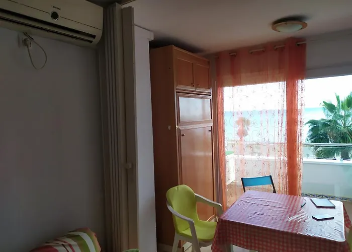 Bajondillo Sun & Beach Apartment *